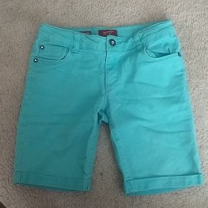 Arizona Bermuda Shorts